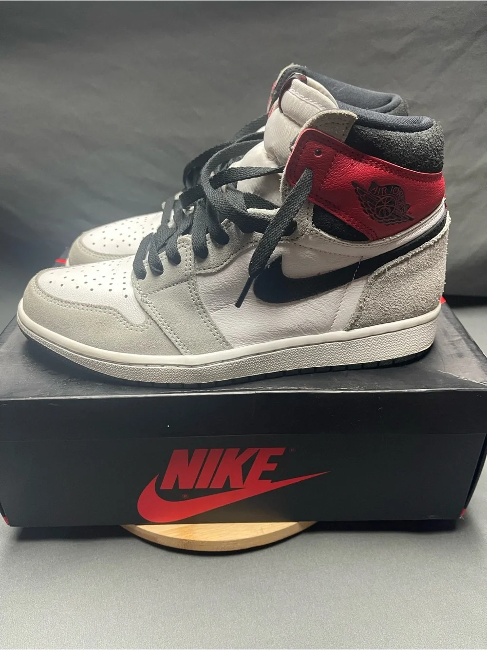Men’s Jordan 1 Retro High OG Smoke Gray - Size 8.5M